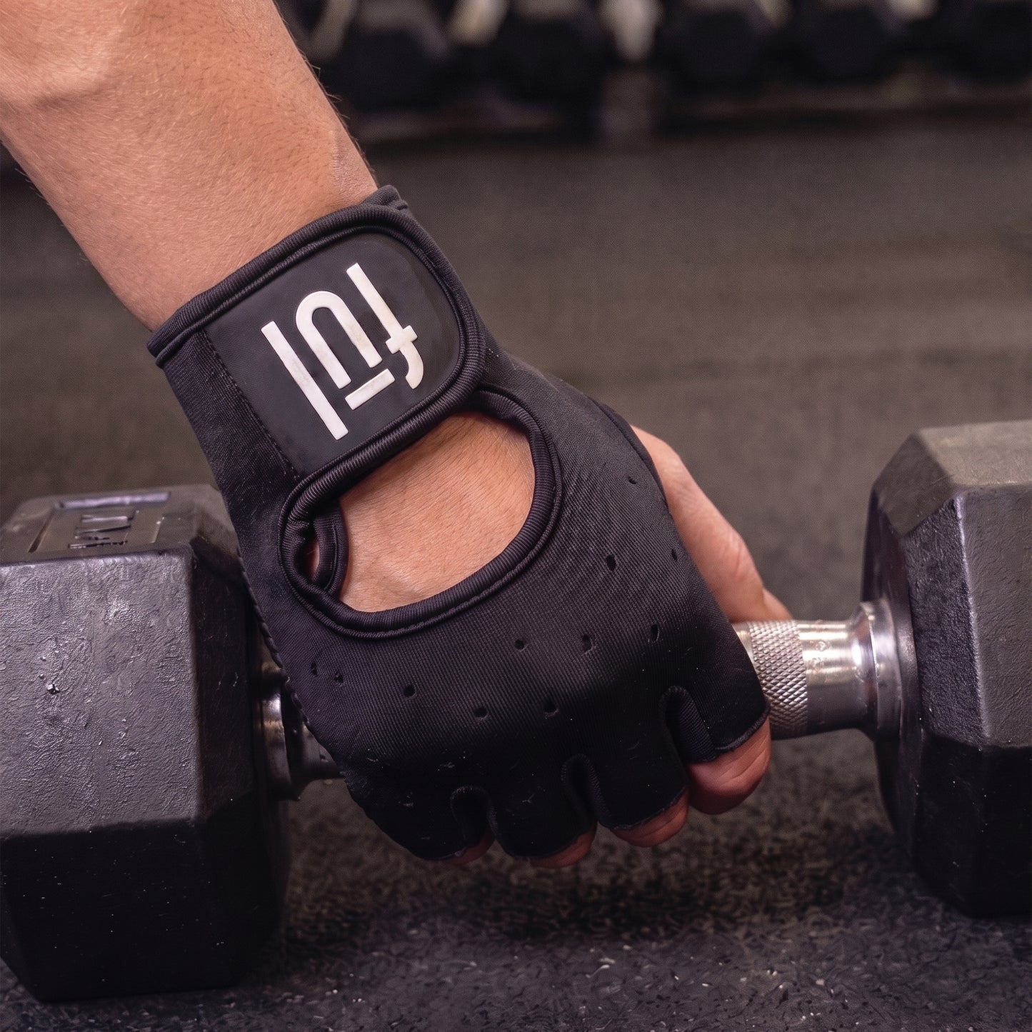 FUL Workout Gloves-Size